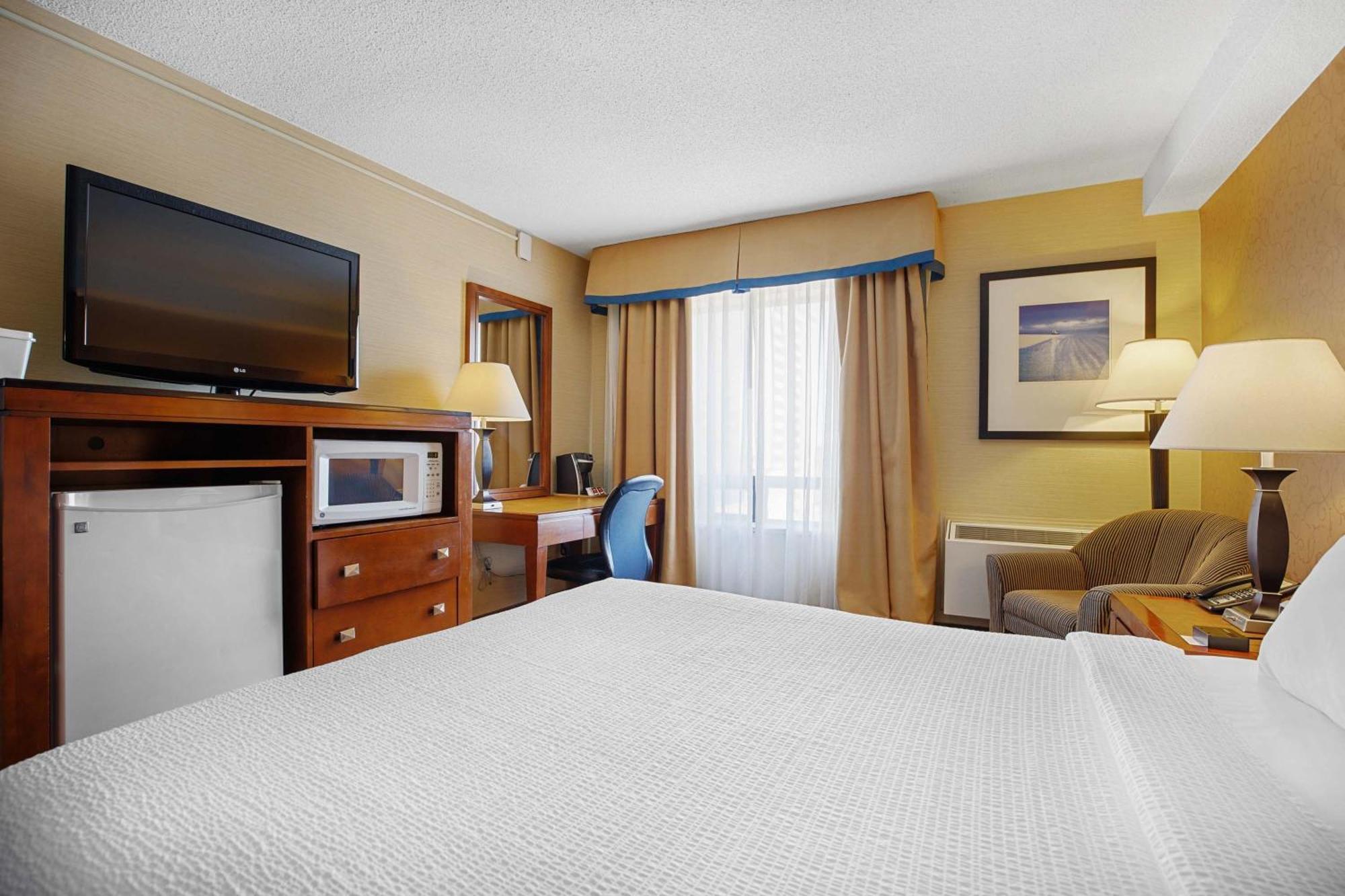 Sandman Hotel & Suites London Downtown Екстер'єр фото