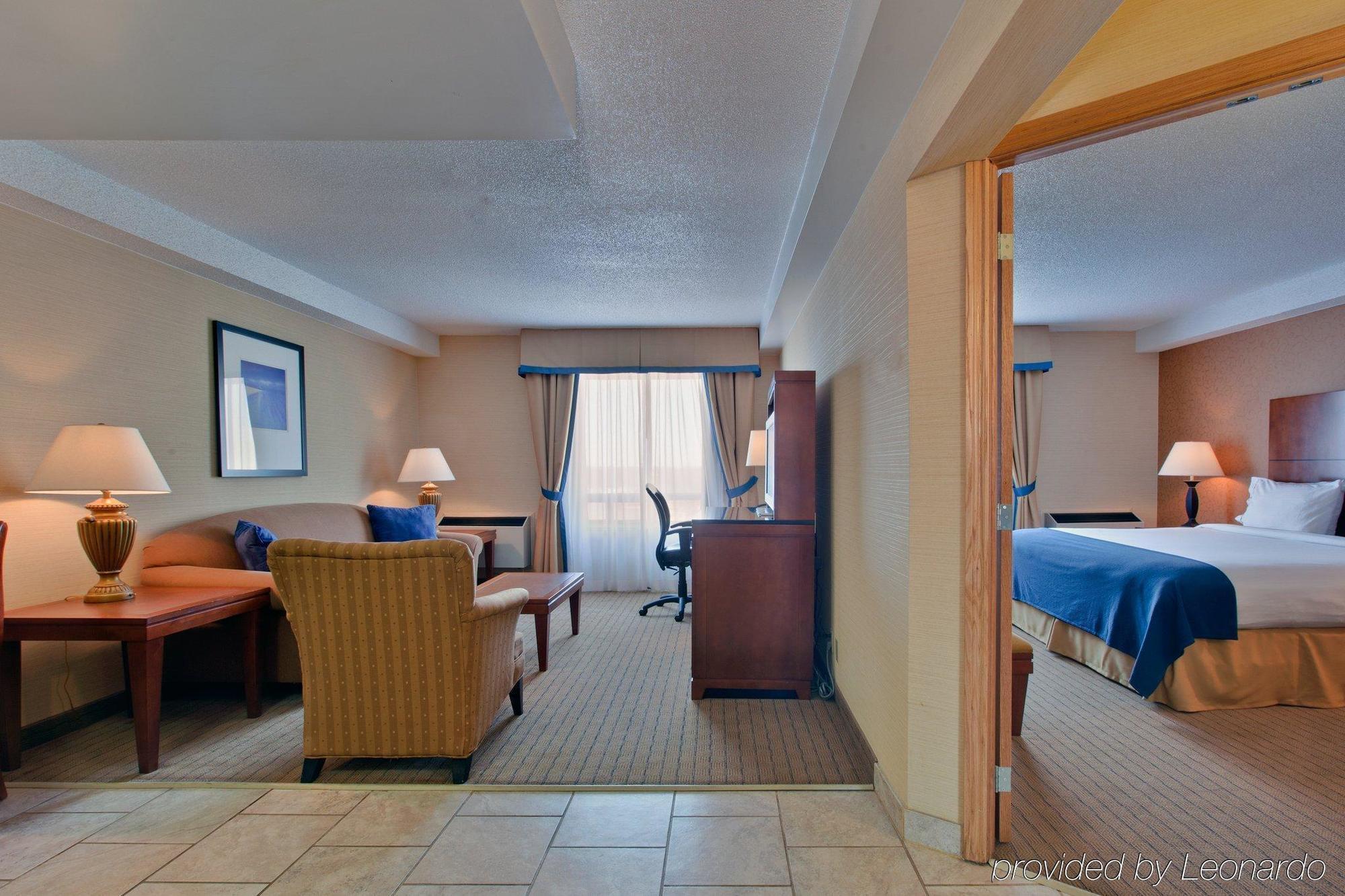 Sandman Hotel & Suites London Downtown Номер фото