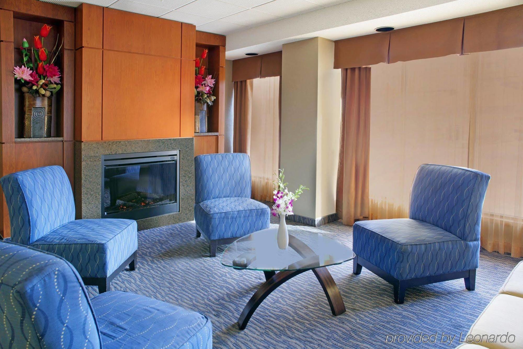 Sandman Hotel & Suites London Downtown Екстер'єр фото